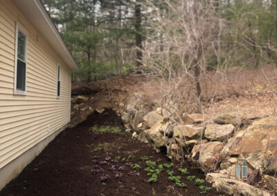 This Garden in Bedford, NH, already had super soil, so we just had to plant 165 colorful perennials. After two hours’ time we finished. The next day we returned to lay down fertilizer and a yard of leaf mulch. Our goal for gardening at Greenleaf’s Garden Design is to connect the client with their perfect garden.