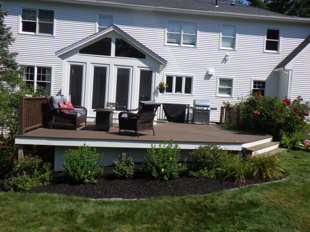 Greenleaf’s Garden Design has collaborated with this Amherst, NH