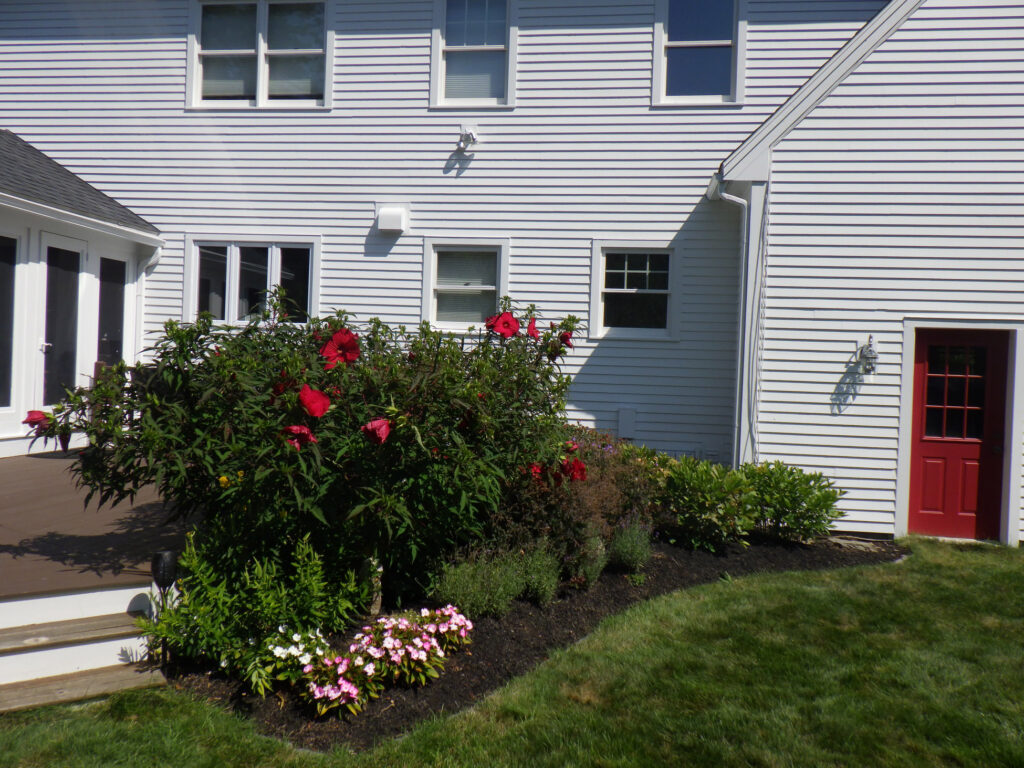Greenleaf's Garden Design Amherst, NH 2025 1 (4)