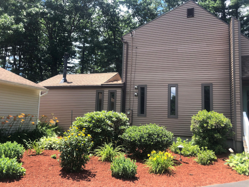 Garden Maintenance and Weeding in Hudson, NH.