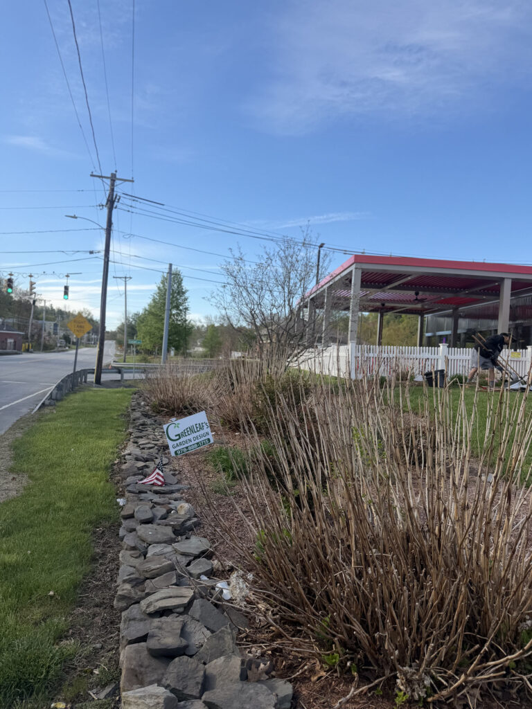 Garden Maintenance & Annual Flower Installation in Tyngsboro, MA