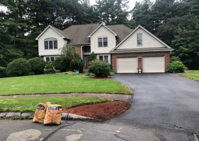 Garden Clean-Up and Maintenance in Nashua, NH.