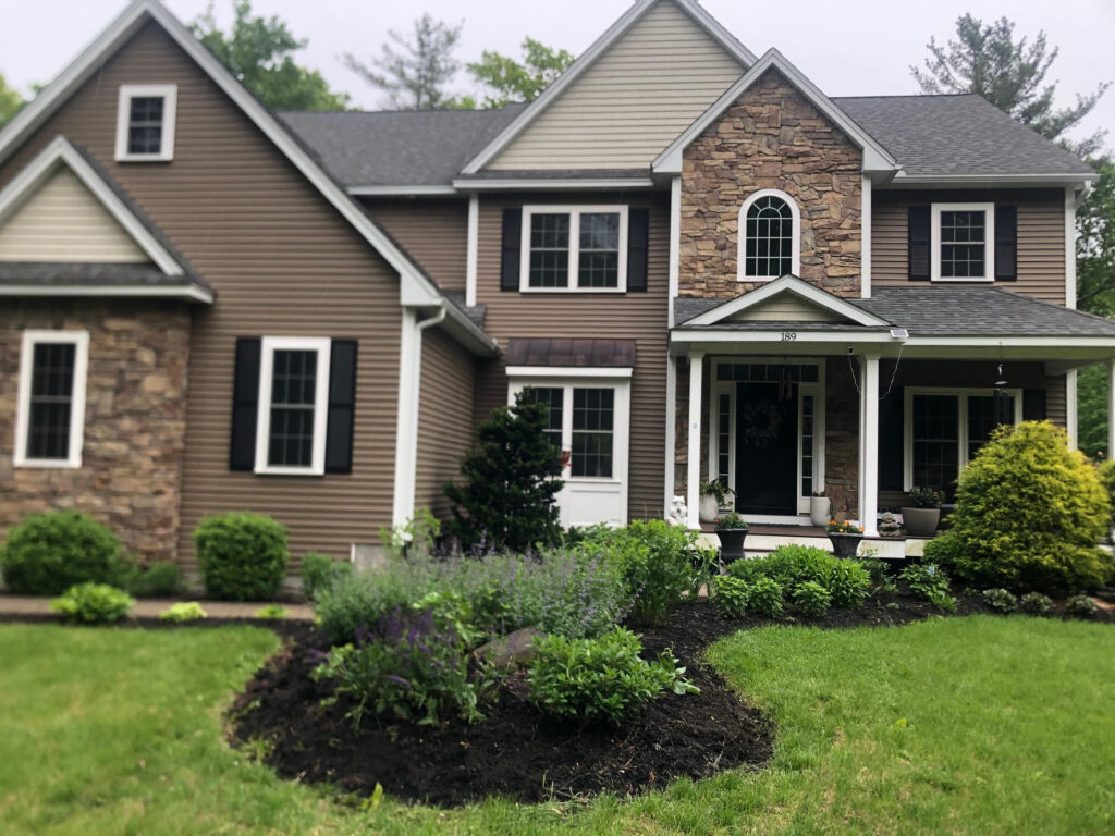 Garden Maintenance in Bolton, MA